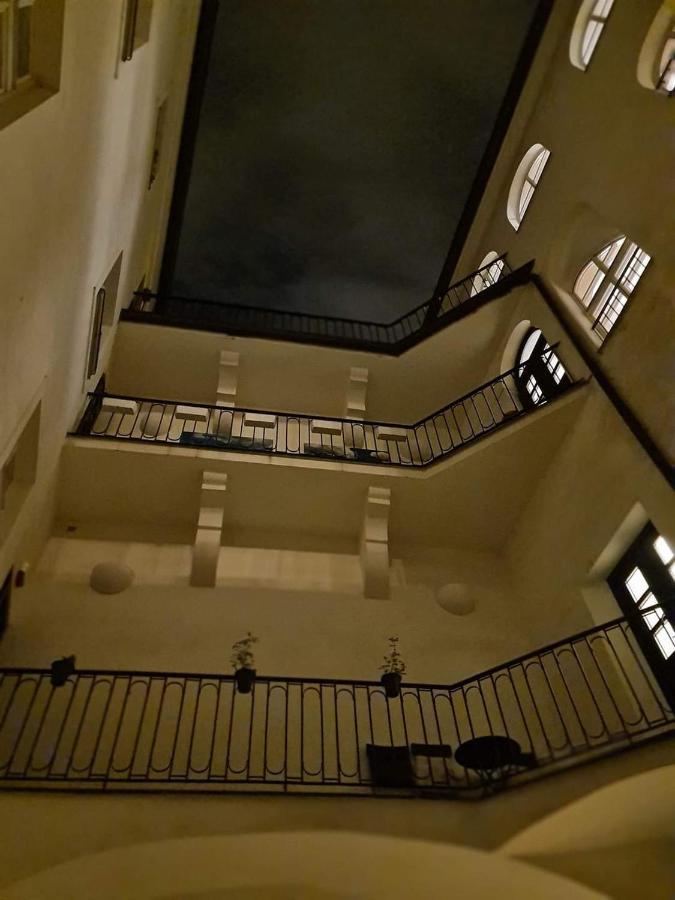 Laxmi Happy Home In Historical Praga Exterior foto