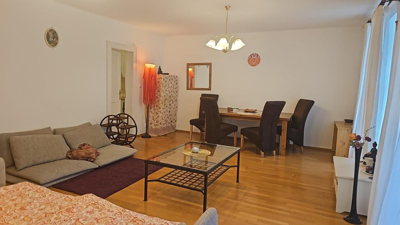 Laxmi Happy Home In Historical Praga Exterior foto